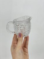 Letieră sticlă presată