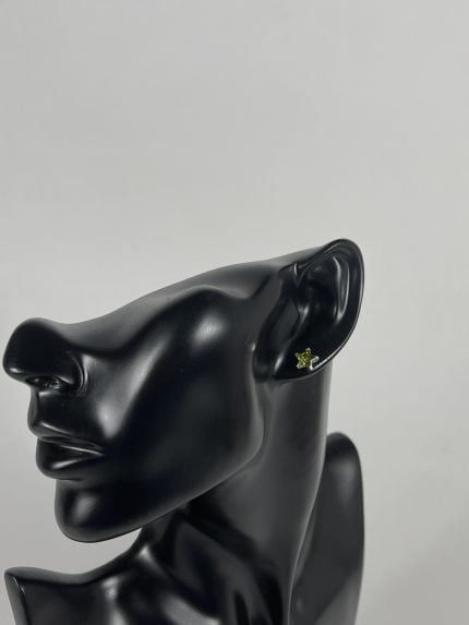 Cercei din argint în forme de stea decorat cu cristal Olive