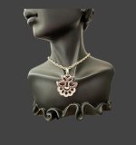 Pandantiv  cu cristale  "LOTUS"