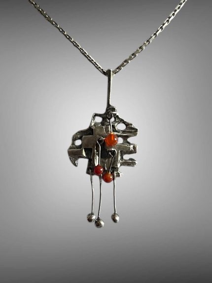 Medalion Argint cu Carneol-  perioada Modernista