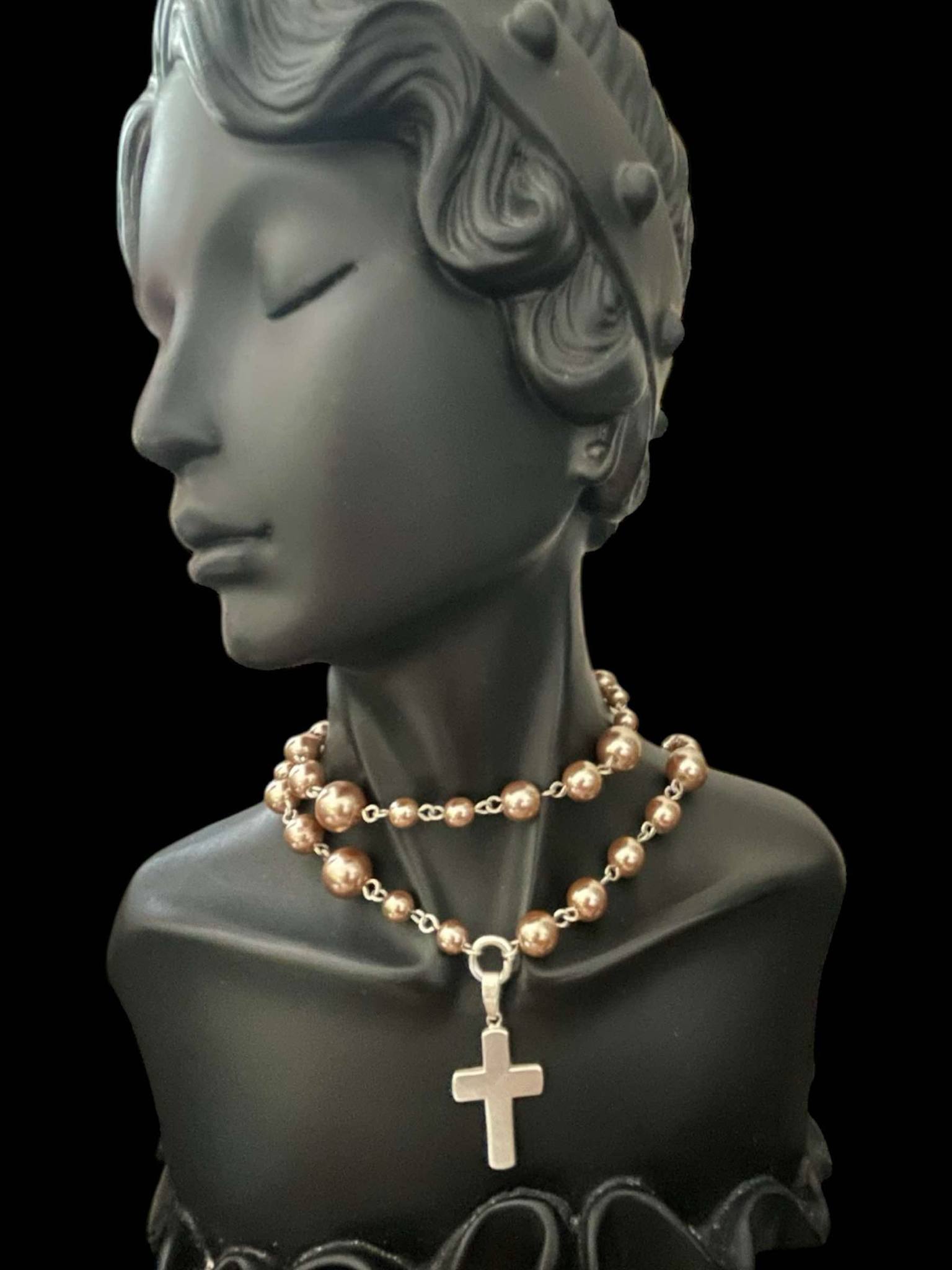 26 Cruciulita Argint + Lant din Perle 80 cm - imagine 1