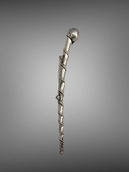 Brosa Excentrica din Argint