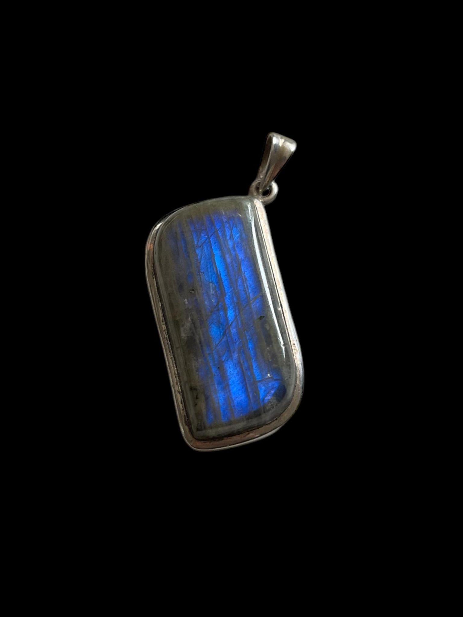 509012471_10231120721382439_2637864475041895317_n Pandantiv Mare din Argint cu Labradorit - imagine 1