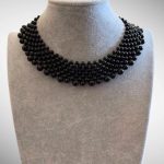 Colier tip Guler - Margele Negre
